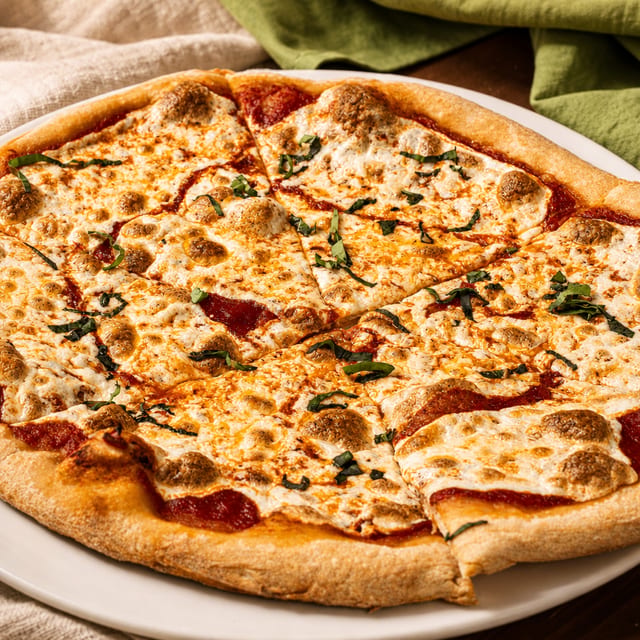 Margherita Pizza (Personal - 6 Slices 10").